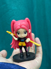 Load image into Gallery viewer, Kpop demon hunters figurines
