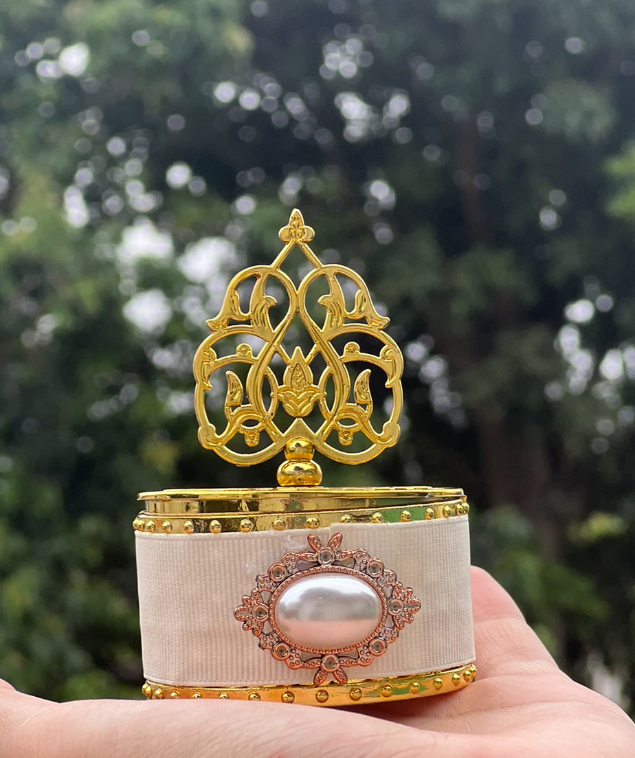 Cute jewelry box