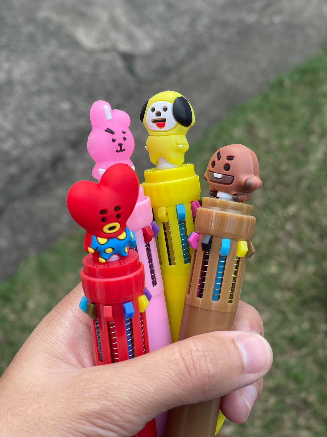 BT21 ten colours in one ballpoint pen