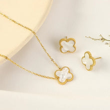 Load image into Gallery viewer, Four leaf clover jewelry.
